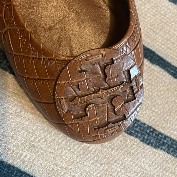 Tory Burch croc embossed leather ballet flats. Size 10 - Picture 4 of 7